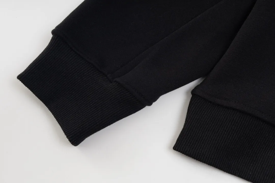 Authentic Arcteryx Same Style Size：XS S M L Black